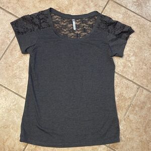 Cotton/spandex t shirt